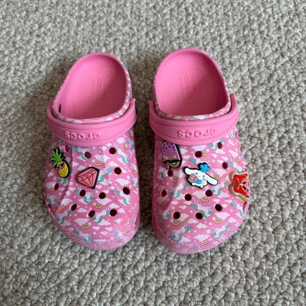 CROCS Kids Pink Printed Clog with Charms